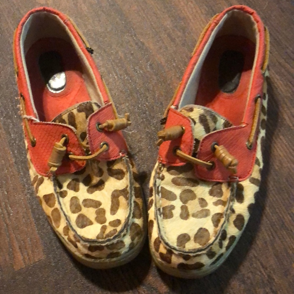 Women’s shoes